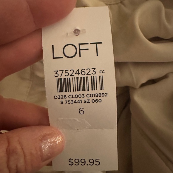 LOFT Sequin Straight Leg Pants Size 6 NWT! - Picture 4 of 5